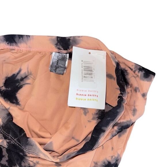 NWT- Dippin Daisys- Bikini Playa Top & High Waisted Cheeky Bottoms Tie-dye, M - Picture 13 of 16